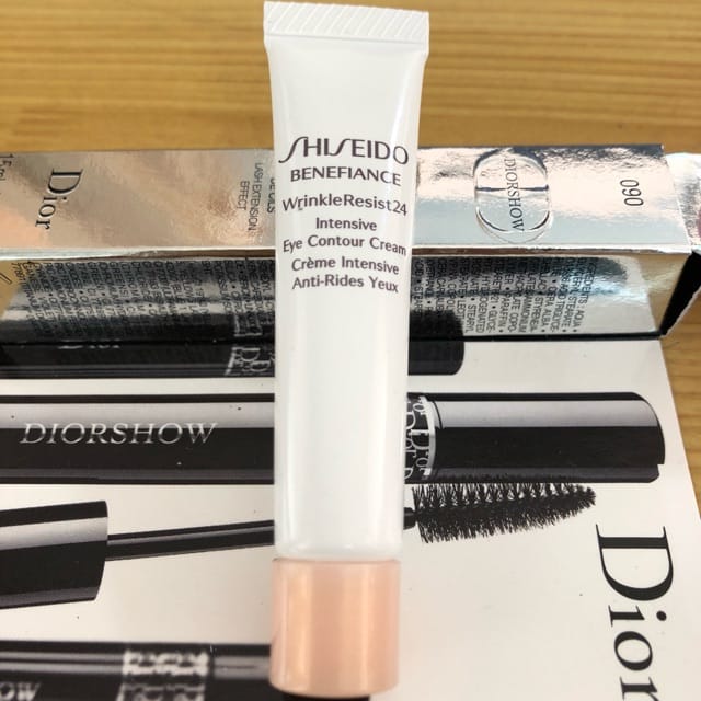 Kem Dưỡng Mắt Shiseido Benefiance WrinkleResist24 Intensive Eye Contour Cream