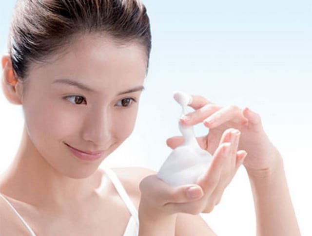 Làm sạch da đúng cách